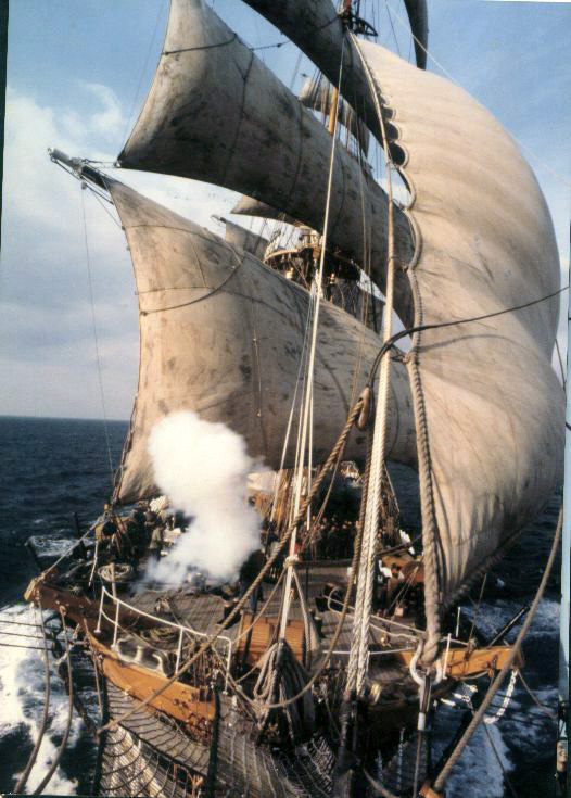 vespucci 1974_cannonata.jpg